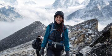 Unveiling the Best Tactical Flashlight Survival Review: A Must-Read for Outdoor Enthusiasts