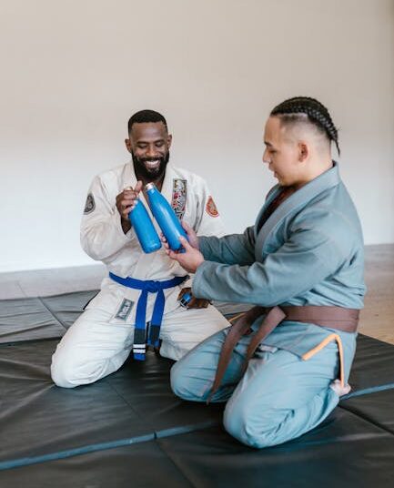 5 Essential Techniques for Emergency Self Defense in the Wild